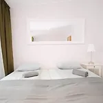 Cosy Close To The In By Renters شقة *