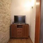 شقة Cosy Close To The In By Renters *