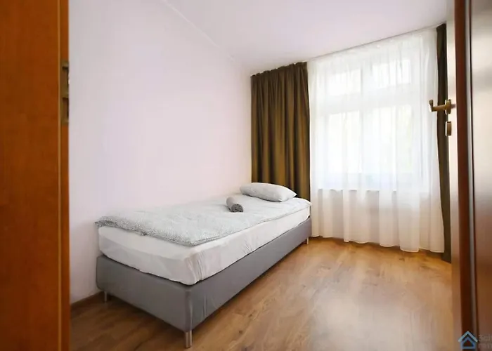 Cosy Close To The In By Renters